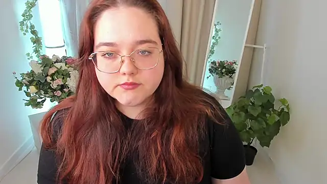 Snapshot of Neko_Moor chatting on September 23, 2025, 8:49 pm Neko Moor online show from September 23, 2025, 8:49 pm