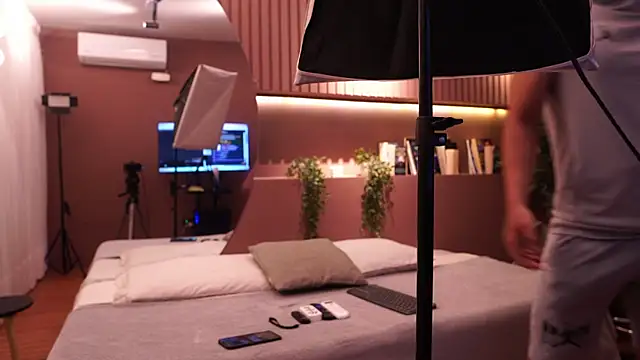 Ethan occonor online show from April 17, 2026, 12:41 pm