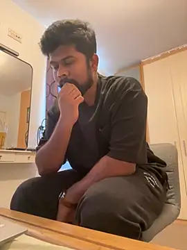 Snapshot of CrazyShashank chatting on September 21, 2025, 3:28 pm CrazyShashank online show from September 21, 2025, 3:28 pm