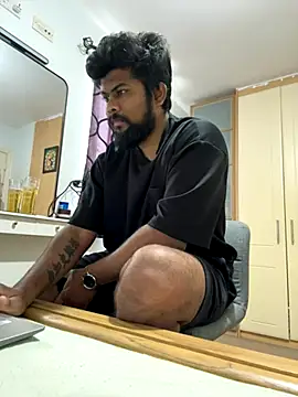 Snapshot of CrazyShashank chatting on November 2, 2025, 2:11 pm CrazyShashank online show from November 2, 2025, 2:11 pm