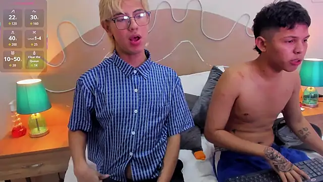 Snapshot of Enrrixxx_ chatting on November 12, 2025, 12:48 am Enrrixxx online show from November 12, 2025, 12:48 am