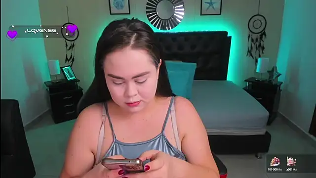 Snapshot of LolaVillalobos chatting on October 2, 2025, 1:58 pm LolaVillalobos online show from October 2, 2025, 1:58 pm