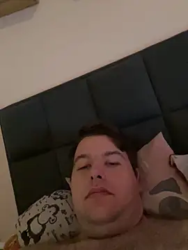 Lars2306 online show from November 3, 2025, 10:30 am