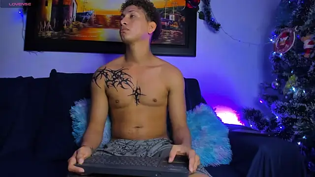 ECSTASYX2 2001 online show from December 18, 2025, 5:23 am