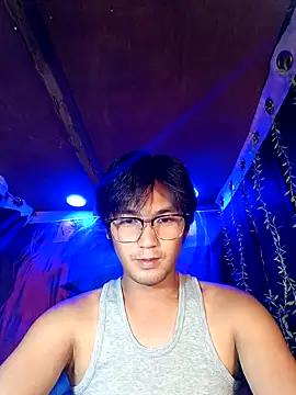 miss lolalops online show from December 22, 2025, 1:11 pm