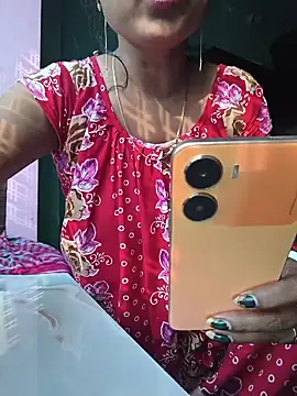 Desi couple305 online show from November 25, 2025, 9:31 am