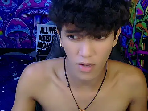 kenbigcockxx online show from June 15, 2026, 4:28 pm