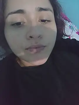 candy  fox  online show from December 20, 2025, 9:50 pm