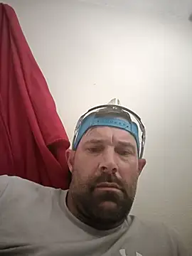Cumallday25 online show from March 28, 2026, 6:31 pm