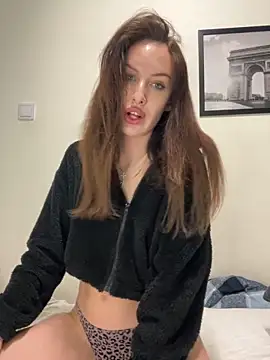 goodgirldevil online show from February 27, 2026, 9:36 pm