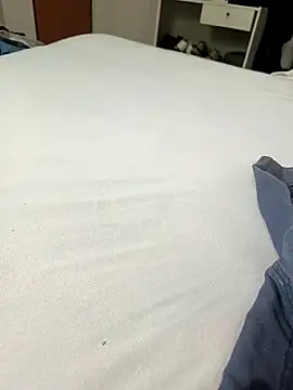 SIGILOCUIABA online show from December 4, 2025, 6:51 pm