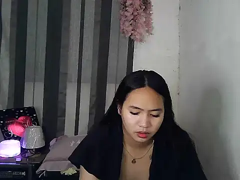 Sexyjane 24 online show from November 1, 2025, 10:31 am