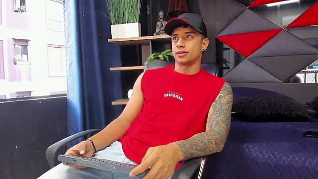 Snapshot of jaze_bradley chatting on November 21, 2025, 11:31 am jaze bradley online show from November 21, 2025, 11:31 am