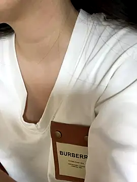 Snapshot of _kween23 chatting on October 29, 2025, 9:08 am  kween23 online show from October 29, 2025, 9:08 am