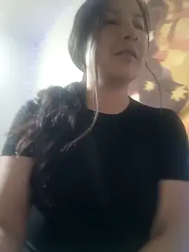 lunna 07 online show from February 3, 2026, 3:28 pm