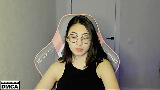 Snapshot of MeilideQian1 chatting on November 9, 2025, 12:20 pm MeilideQian1 online show from November 9, 2025, 12:20 pm