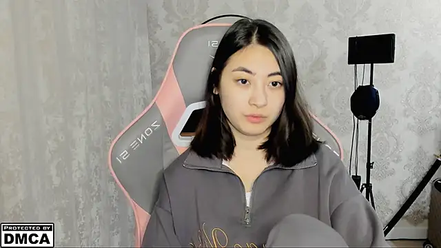 Snapshot of MeilideQian1 chatting on October 6, 2025, 2:02 am MeilideQian1 online show from October 6, 2025, 2:02 am