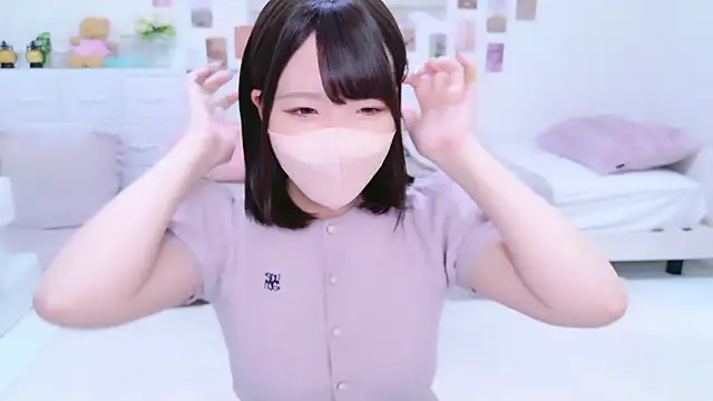 Anzu xx online show from December 3, 2025, 3:22 pm