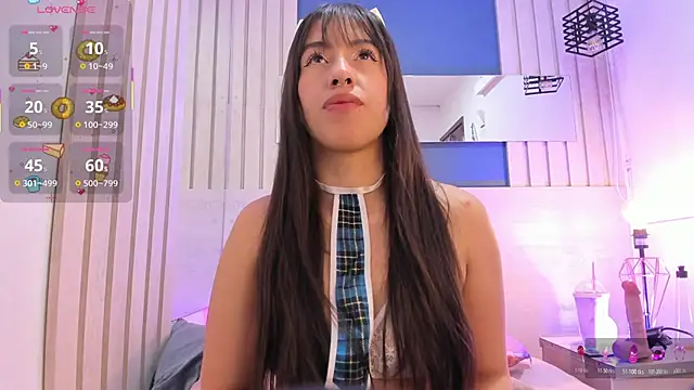 Snapshot of SofiCandy_ chatting on November 5, 2025, 12:08 pm SofiCandy online show from November 5, 2025, 12:08 pm