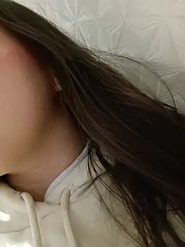 SofiCandy  online show from April 9, 2026, 12:11 pm