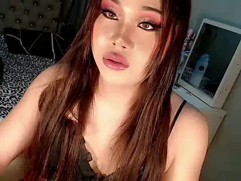 tatania fox online show from September 17, 2025, 9:06 pm