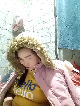 jienrrr online show from November 3, 2025, 1:15 pm