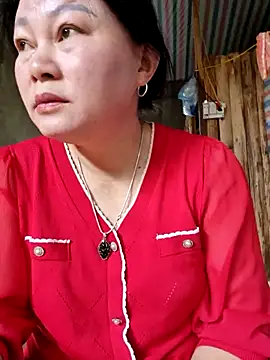 yoowwmr online show from December 2, 2025, 2:56 am