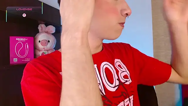 Snapshot of Ezra_Storm chatting on November 26, 2025, 4:56 am Ezra Storm online show from November 26, 2025, 4:56 am