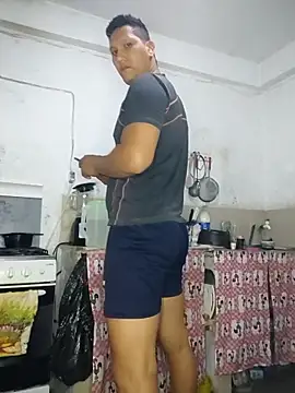 Tom Hardy11 online show from February 19, 2026, 8:33 am