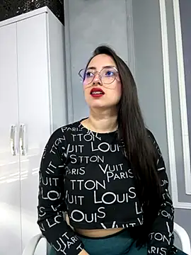 Snapshot of AndieJones_ chatting on November 14, 2025, 12:31 pm AndieJones online show from November 14, 2025, 12:31 pm