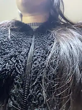 Snapshot of AndieJones_ chatting on November 20, 2025, 12:06 pm AndieJones online show from November 20, 2025, 12:06 pm