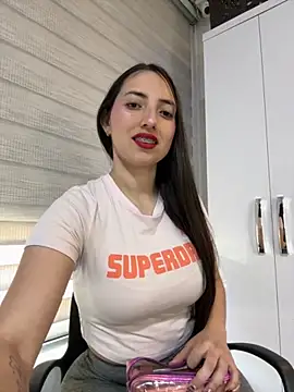 Snapshot of AndieJones_ chatting on November 12, 2025, 12:20 pm AndieJones online show from November 12, 2025, 12:20 pm