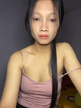 Snapshot of vyvy777 chatting on October 30, 2025, 12:42 am vyvy777 online show from October 30, 2025, 12:42 am