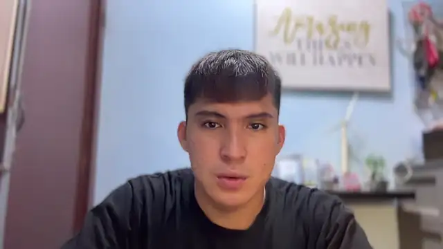 Snapshot of lovely_jay chatting on November 7, 2025, 6:40 am lovely jay online show from November 7, 2025, 6:40 am