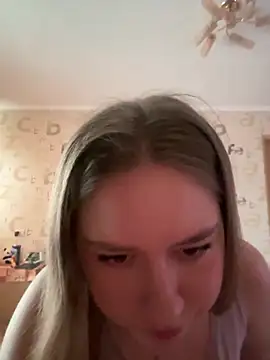 Tomyris yuki online show from February 13, 2026, 6:24 am