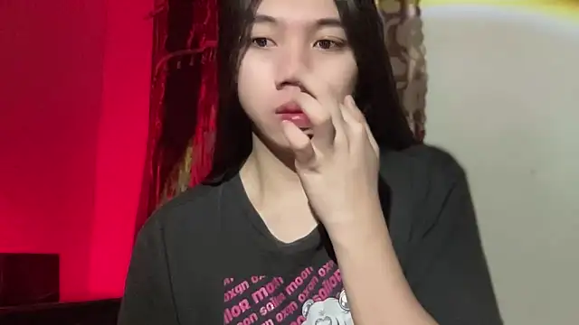 Snapshot of kat_mire chatting on November 12, 2025, 3:49 pm kat mire online show from November 12, 2025, 3:49 pm