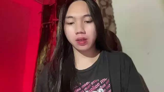 Snapshot of kat_mire chatting on October 23, 2025, 4:38 pm kat mire online show from October 23, 2025, 4:38 pm