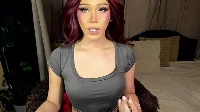 Snapshot of Candicebloom chatting on June 1, 2026, 6:29 pm Candicebloom online show from June 1, 2026, 6:29 pm