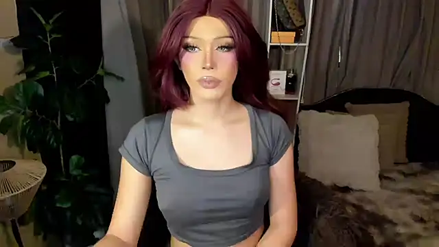 Candicebloom online show from July 5, 2026, 12:15 am