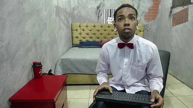 CollemanStone online show from November 9, 2025, 1:04 pm