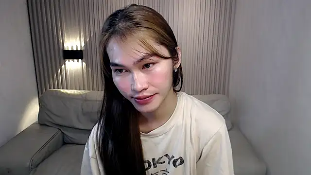 lovelychanel69xx online show from December 4, 2025, 10:31 pm