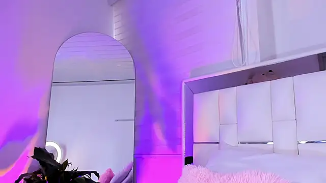 Snapshot of sara_goddess01 chatting on October 2, 2025, 6:11 pm sara goddess01 online show from October 2, 2025, 6:11 pm