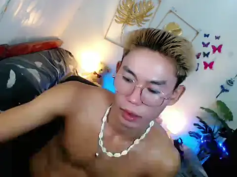 Snapshot of naughty_rence chatting on May 14, 2026, 10:12 am naughty rence online show from May 14, 2026, 10:12 am
