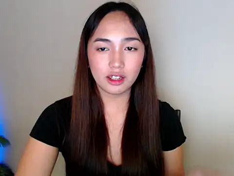 Snapshot of hannah_ley18 chatting on December 16, 2025, 4:33 pm hannah ley18 online show from December 16, 2025, 4:33 pm