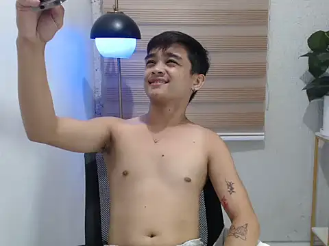 sexysam14 online show from November 19, 2025, 3:45 pm