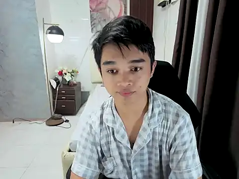 sexysam14 online show from January 13, 2026, 2:37 am