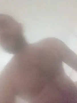 greenreal17 online show from September 24, 2025, 10:05 pm