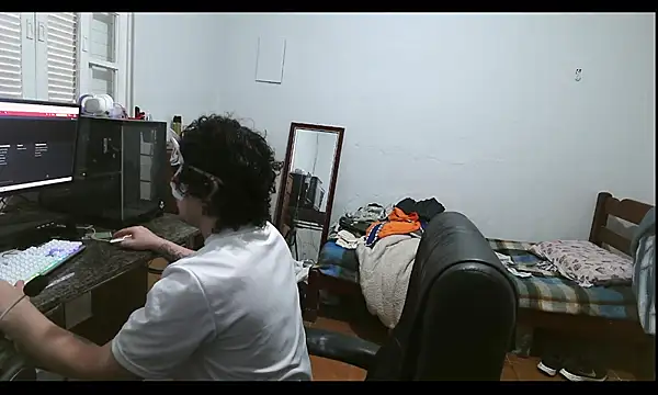 PriscilaSofieS2 online show from November 30, 2025, 6:30 pm