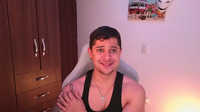 domsantiago  online show from November 5, 2025, 2:14 am