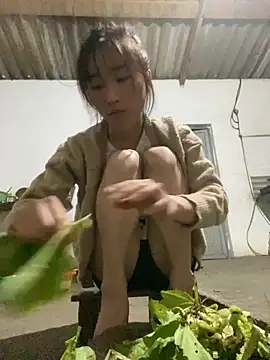 Snapshot of oneyou_400 chatting on November 13, 2025, 12:31 pm oneyou 400 online show from November 13, 2025, 12:31 pm